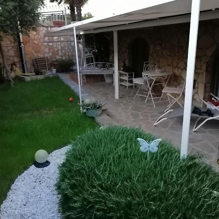 Casa In Collina "La Farfalla" Riparbella Ngoại thất bức ảnh
