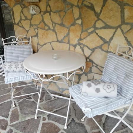 Casa In Collina "La Farfalla" Riparbella Ngoại thất bức ảnh