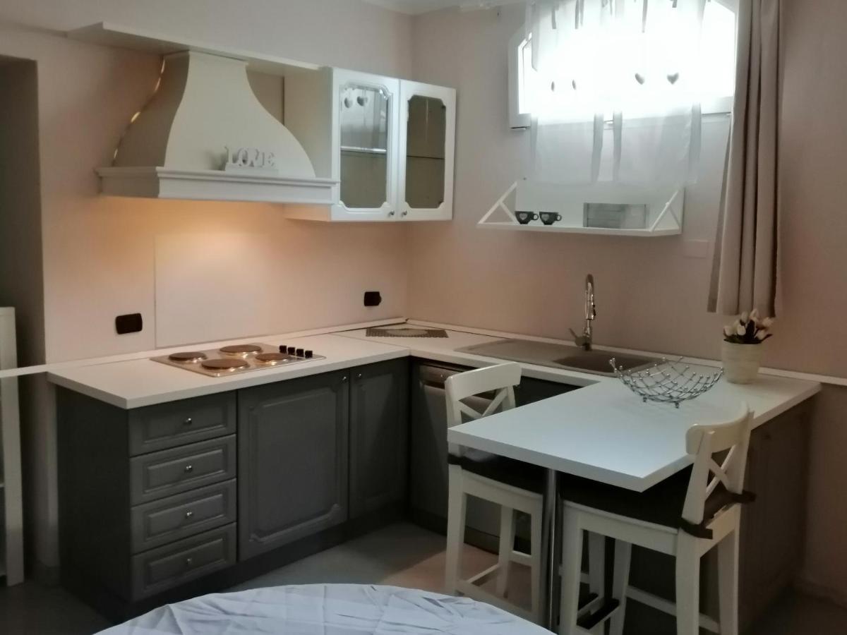 Casa In Collina "La Farfalla" Riparbella Ngoại thất bức ảnh
