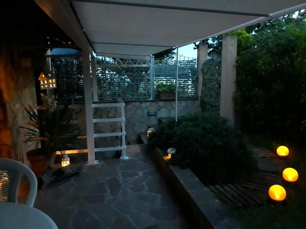 Casa In Collina "La Farfalla" Riparbella Ngoại thất bức ảnh