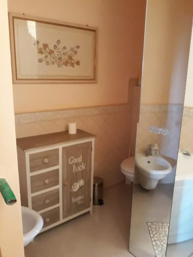 Casa In Collina "La Farfalla" Riparbella Ngoại thất bức ảnh