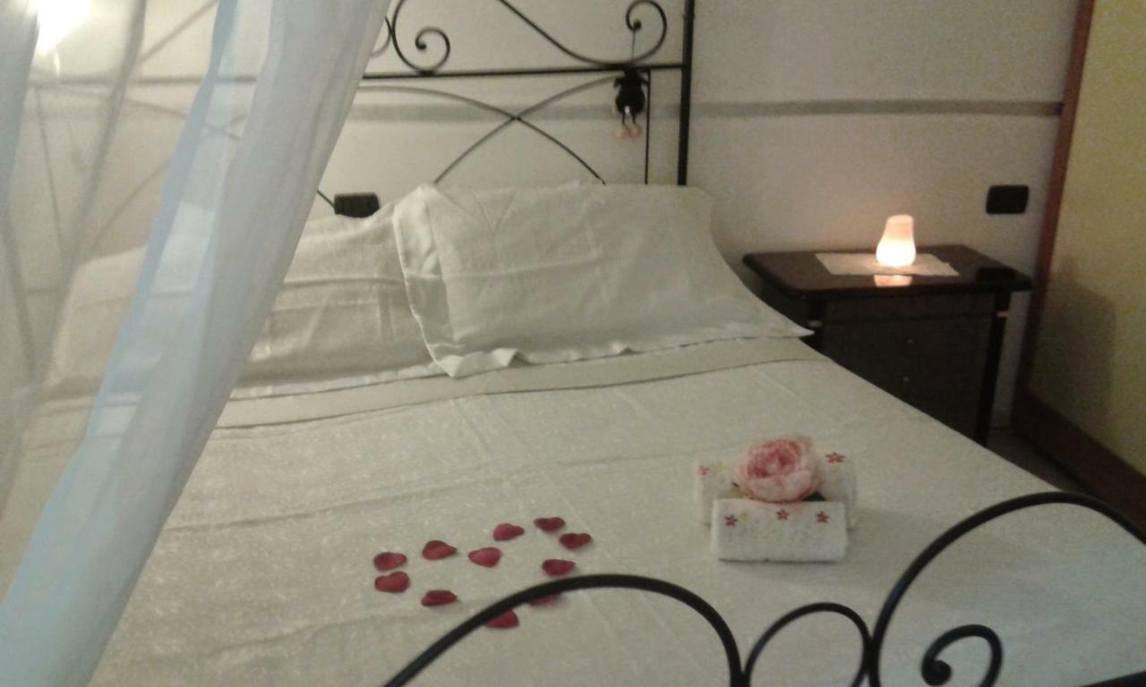 Casa In Collina "La Farfalla" Riparbella Ngoại thất bức ảnh